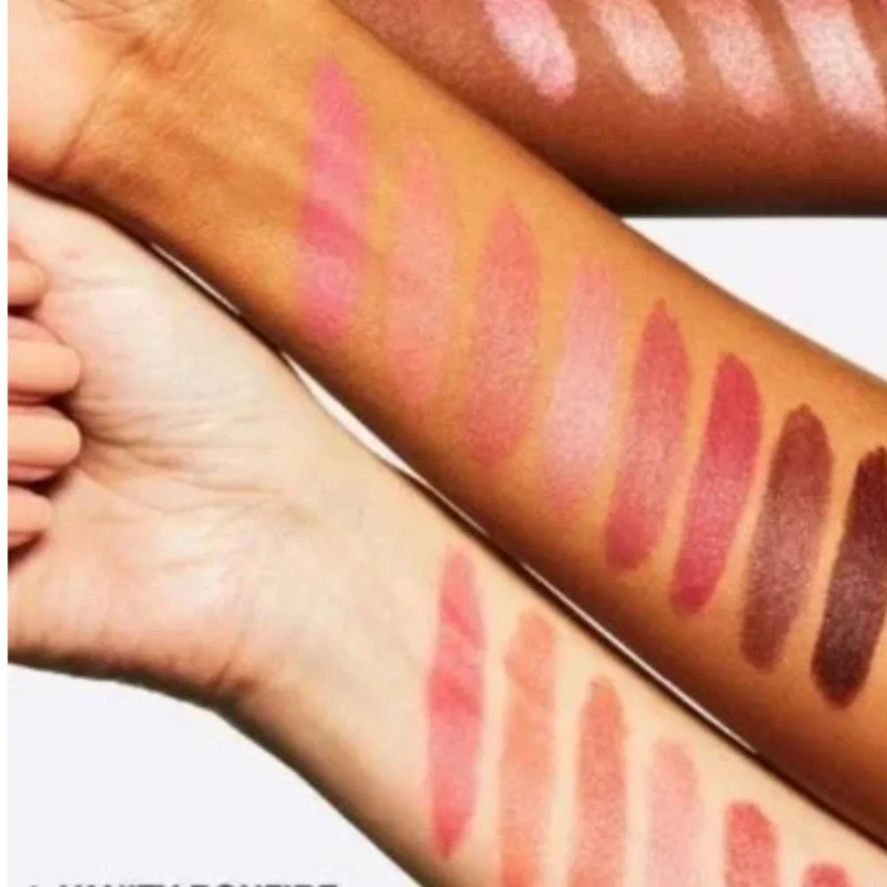 MAC Cosmetics LOVE ME LIPSTICK 👄 Très Blasé 404 👄 NIB - Picture 5 of 6